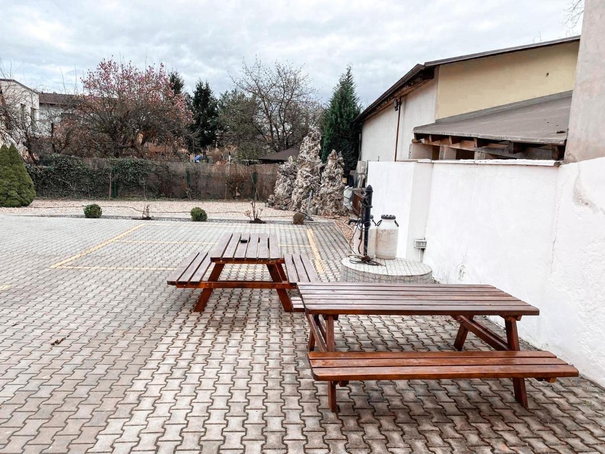 3 Apartments In 1 Location Прага Экстерьер фото